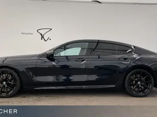 BMW M850