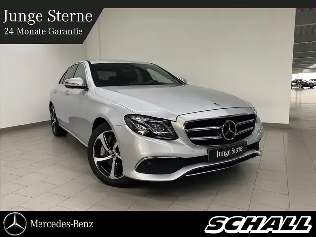 Mercedes-Benz E 400