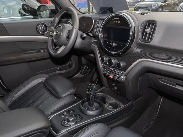 MINI Cooper D Countryman