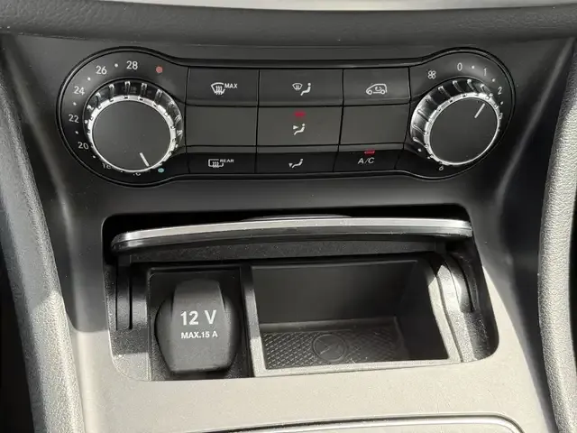 Mercedes-Benz GLA 180