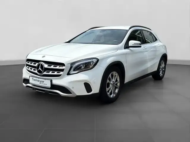 Mercedes-Benz GLA 180