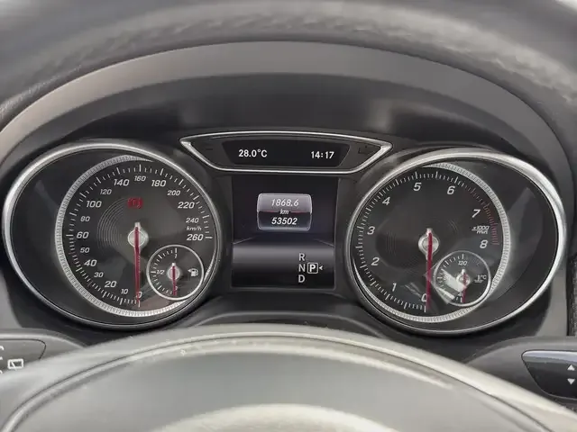 Mercedes-Benz GLA 180