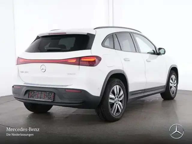Mercedes-Benz EQA 300