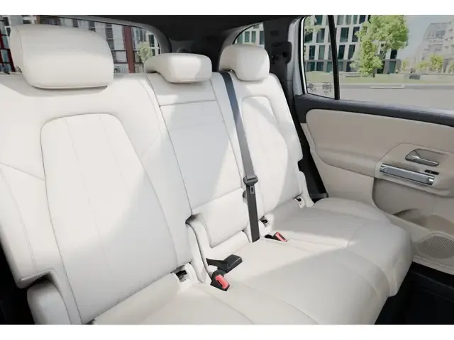 Mercedes-Benz EQB 350