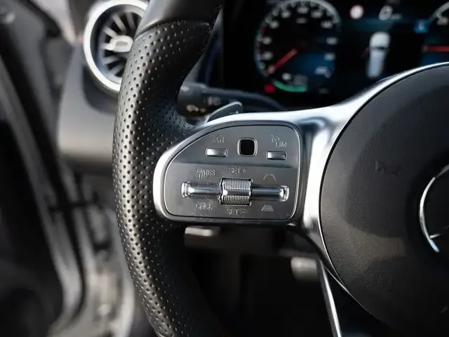 Mercedes-Benz EQB 250