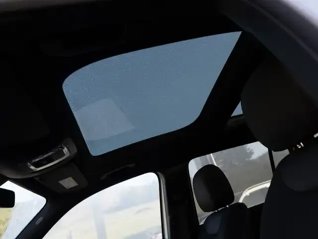 Mercedes-Benz EQB 250