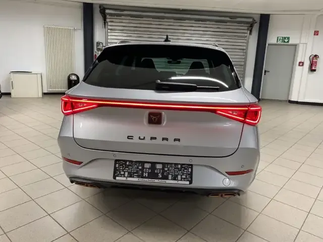 CUPRA Leon