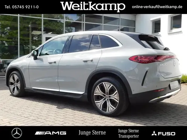 Mercedes-Benz EQE SUV