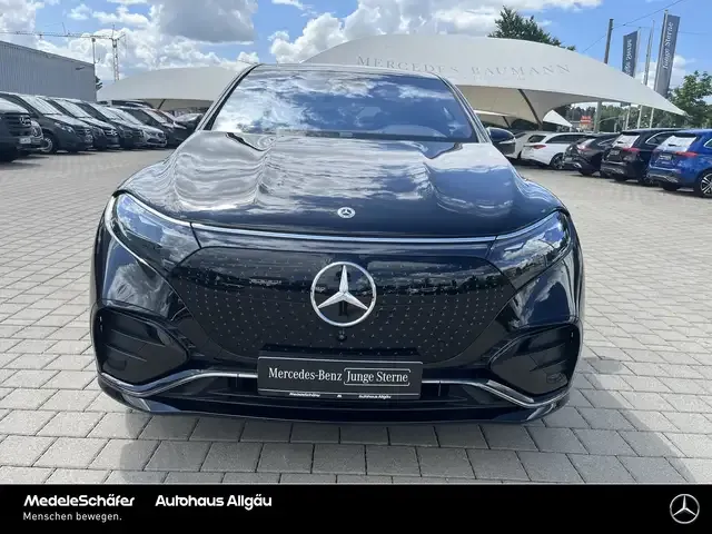Mercedes-Benz EQS SUV