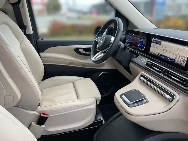 Mercedes-Benz EQV 300