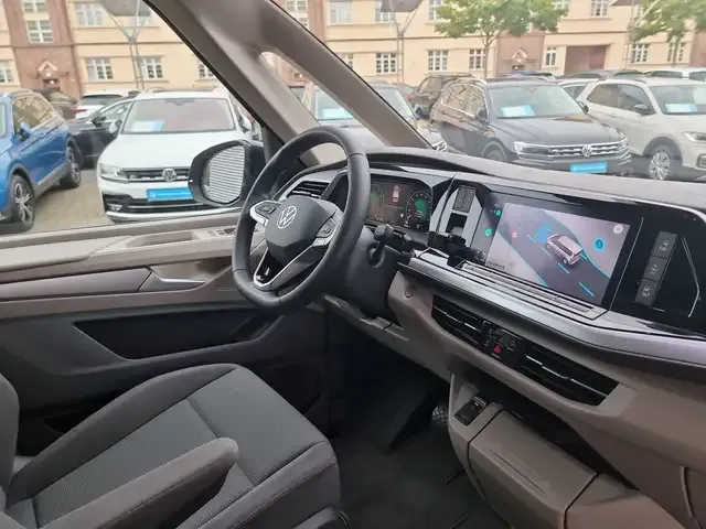 Volkswagen T7 Multivan