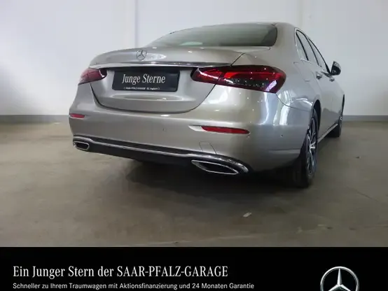 Mercedes-Benz E 200