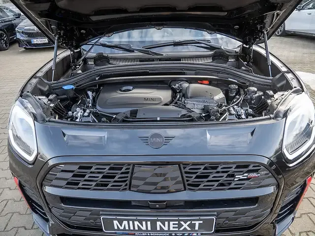 MINI John Cooper Works Countryman