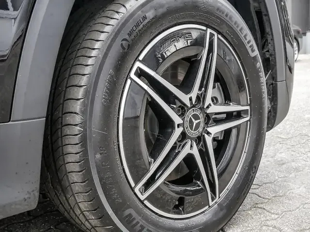Mercedes-Benz EQB 300