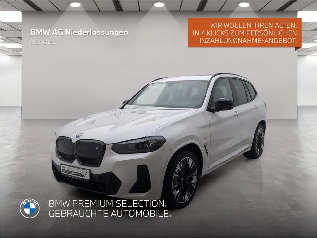 BMW iX3