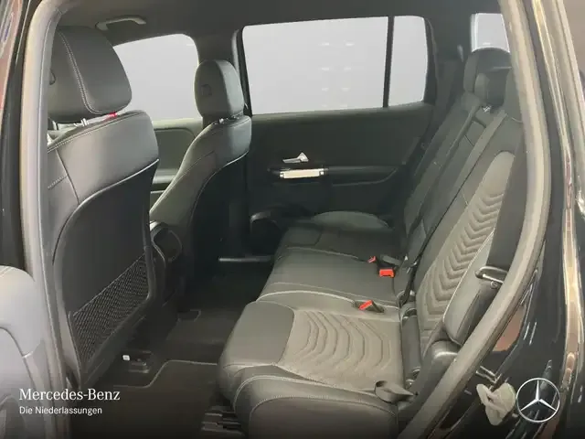 Mercedes-Benz EQB 300