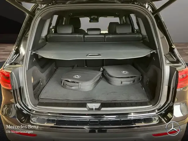 Mercedes-Benz EQB 300