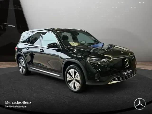 Mercedes-Benz EQB 300