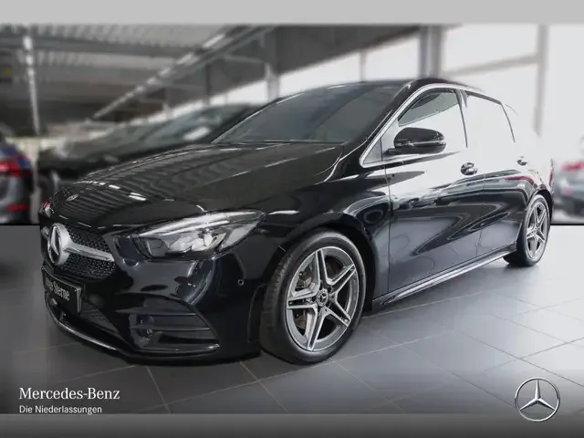 Mercedes-Benz B 220