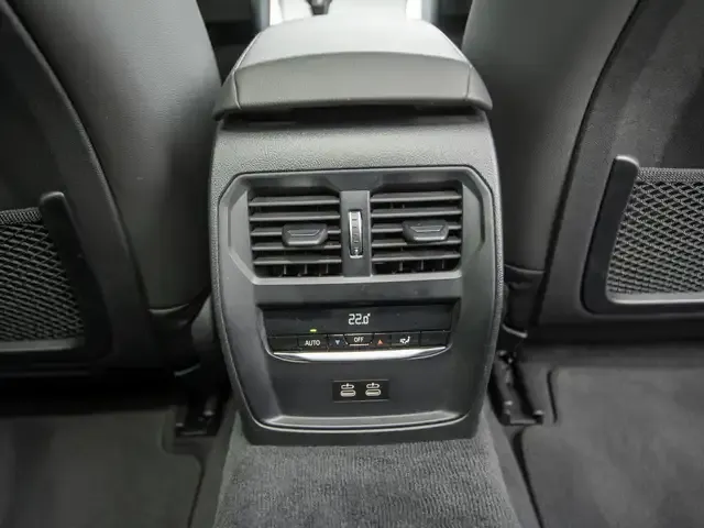 BMW 440