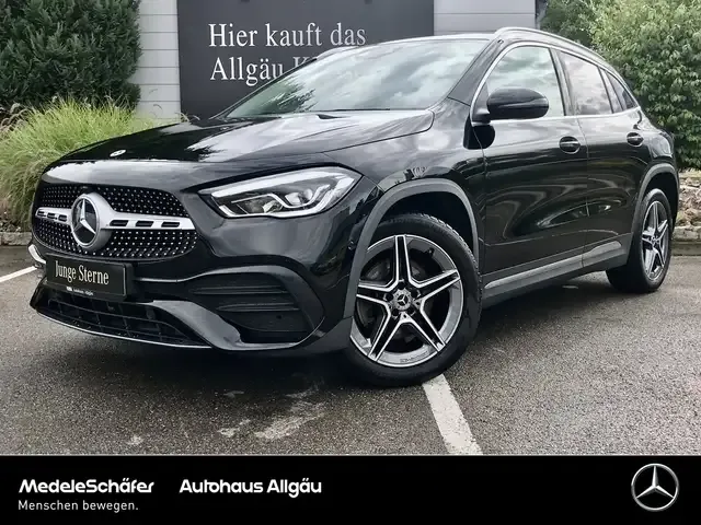 Mercedes-Benz GLA 250