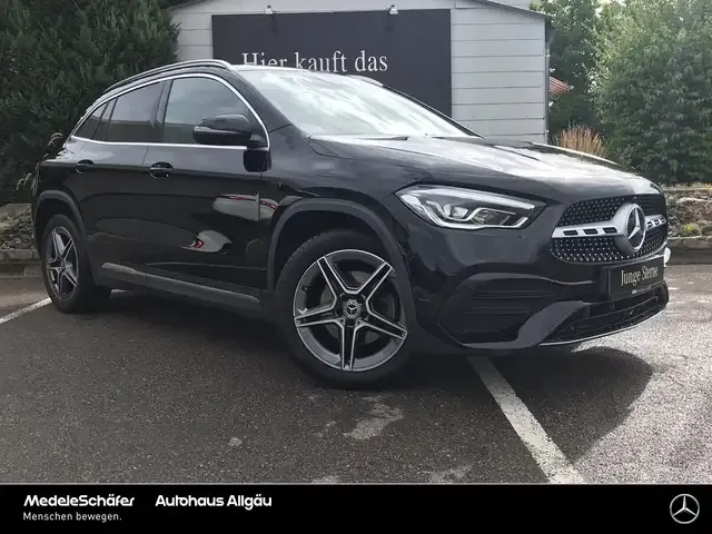 Mercedes-Benz GLA 250
