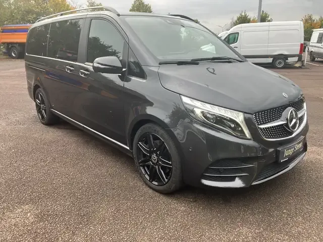 Mercedes-Benz V 250