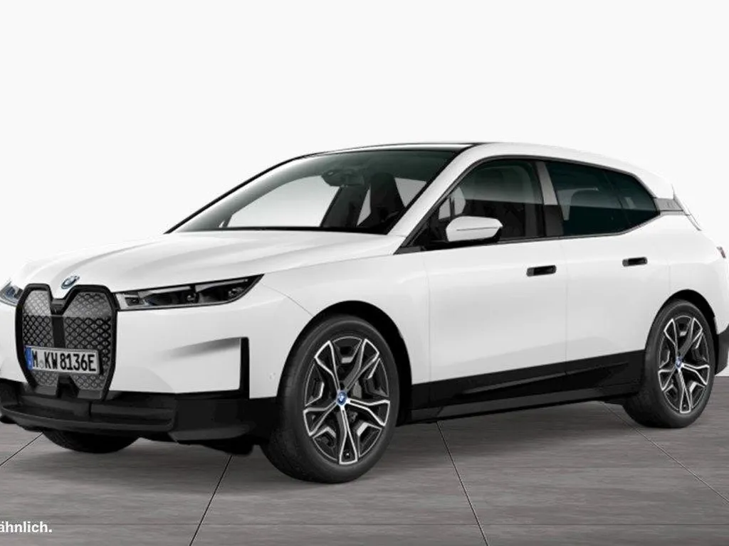 BMW iX