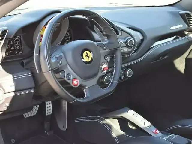 Ferrari 488