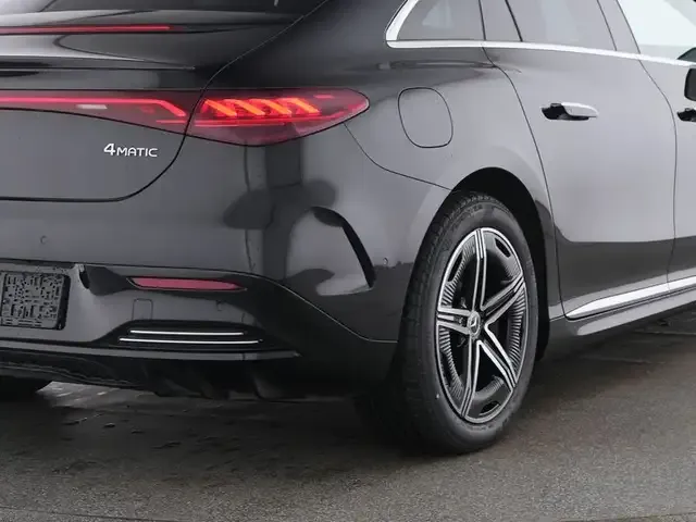Mercedes-Benz EQE 350