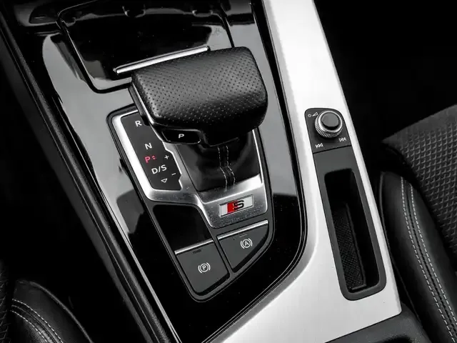 Audi S5