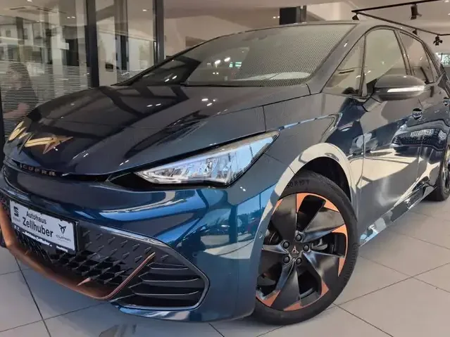 CUPRA Born