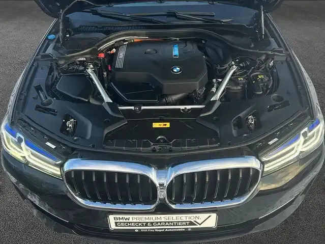 BMW 530