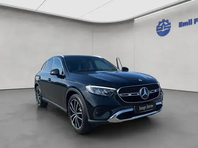 Mercedes-Benz GLC 220