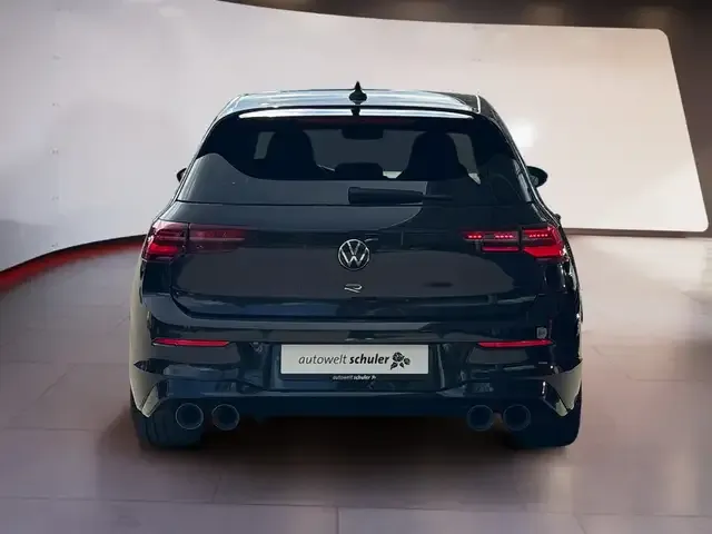 Volkswagen Golf R