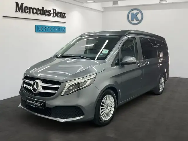 Mercedes-Benz V 220