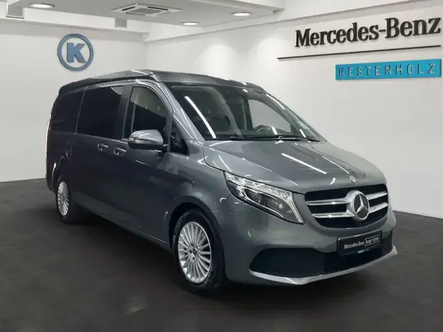 Mercedes-Benz V 220