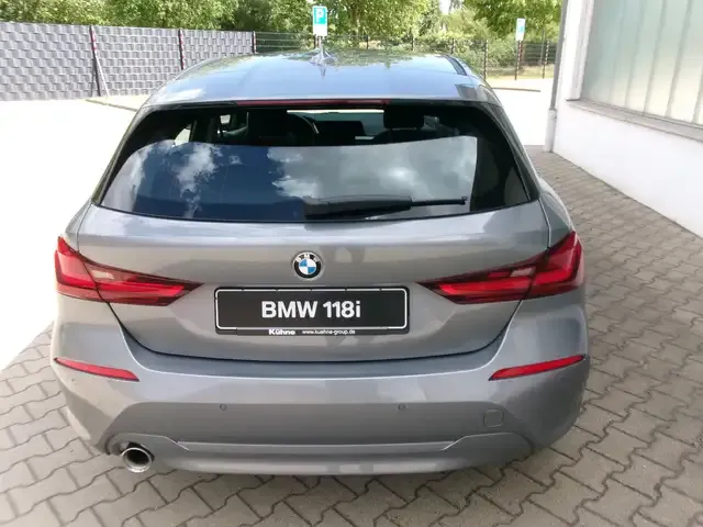 BMW 118