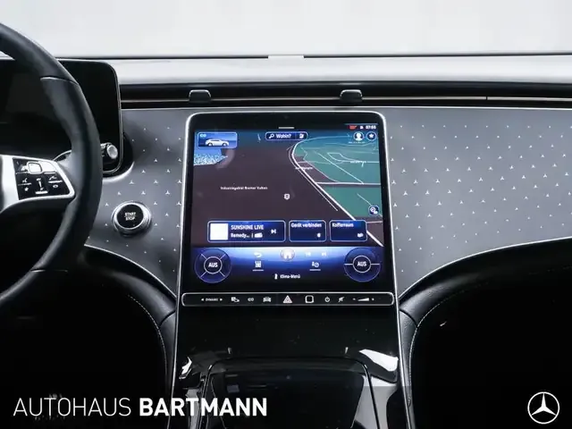 Mercedes-Benz EQE 300