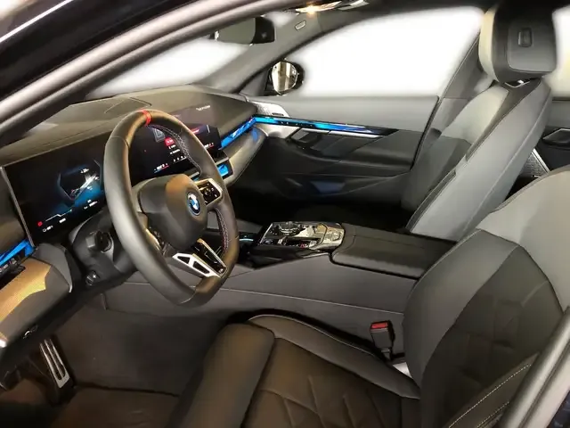 BMW i5