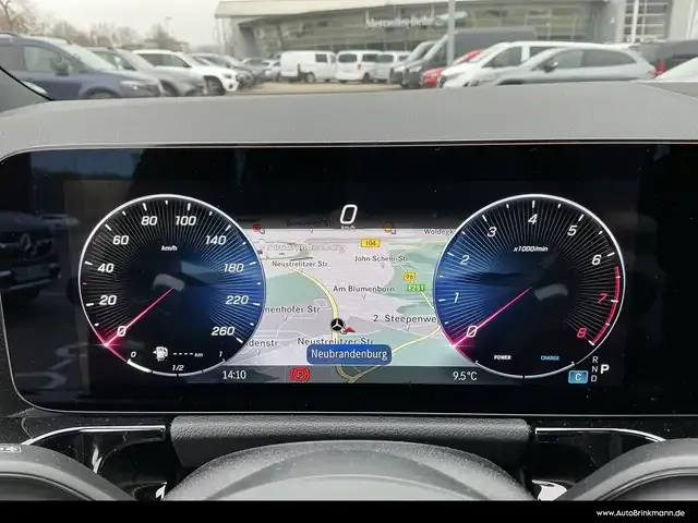 Mercedes-Benz GLA 180