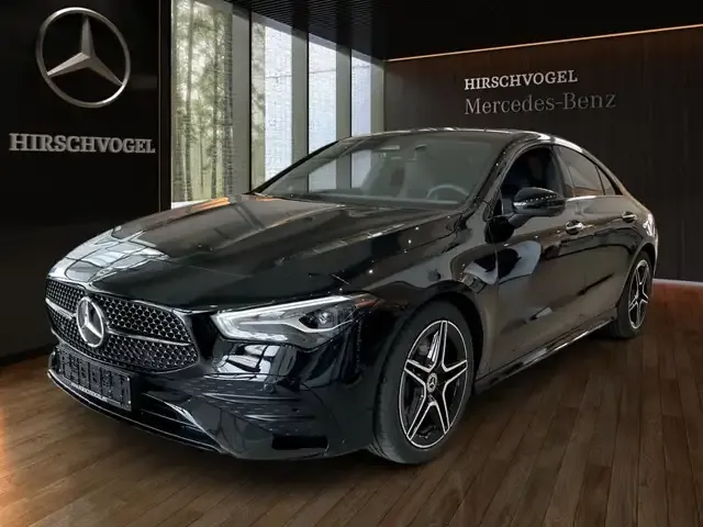 Mercedes-Benz CLA 220