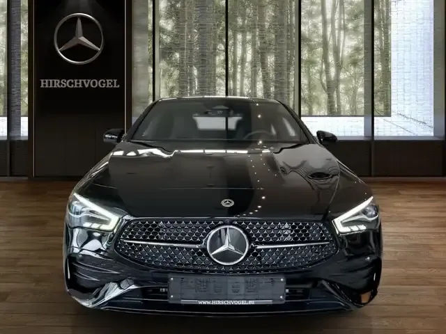 Mercedes-Benz CLA 220