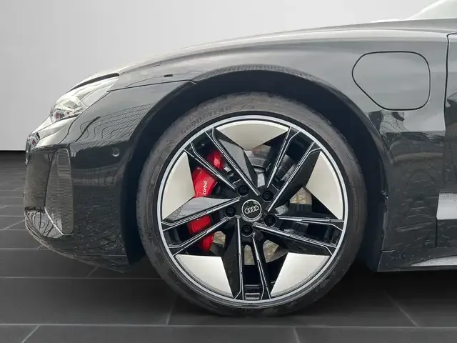 Audi RS e-tron GT