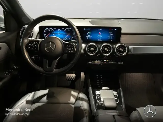 Mercedes-Benz GLB 200
