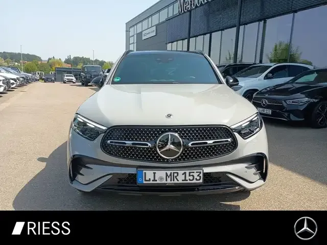 Mercedes-Benz GLC 220