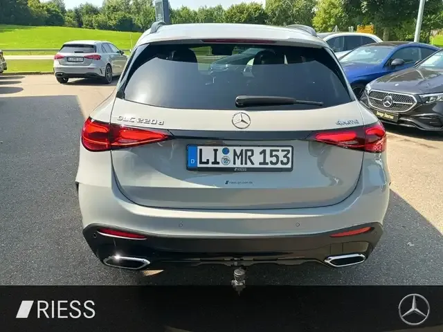 Mercedes-Benz GLC 220