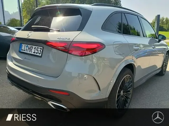 Mercedes-Benz GLC 220