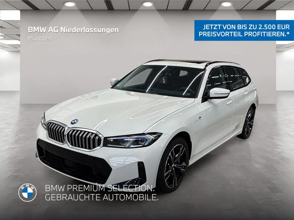 BMW 330