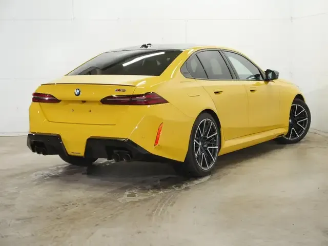 BMW M5